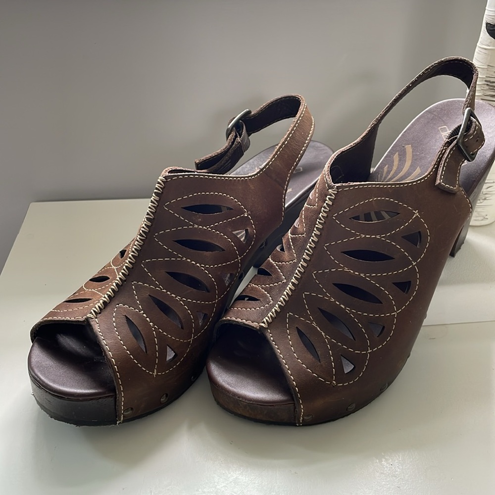 Dansko Rowena leather slingback open-toe wood heeled sandals, Sz 41 (women’s 10)